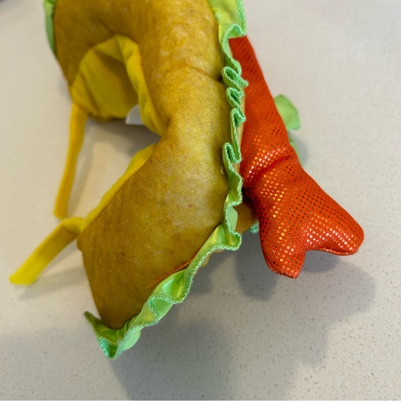 Hyde & Eek Cat Fish Taco Hat - Picture 8 of 10